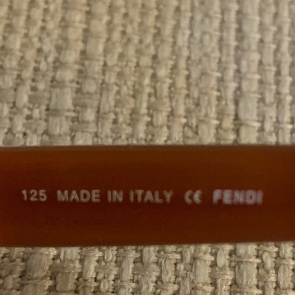 Fendi Sunglasses with Case Card envelope - Picture 4 of 7